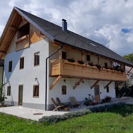 Farm stay Turisticna Kmetija Grabnar *