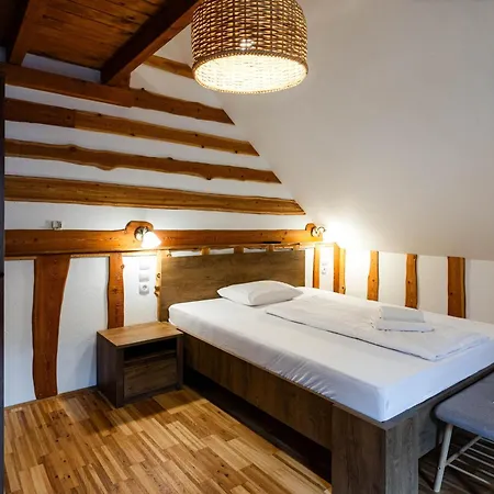 Lantgård Turisticna Kmetija Grabnar Bled