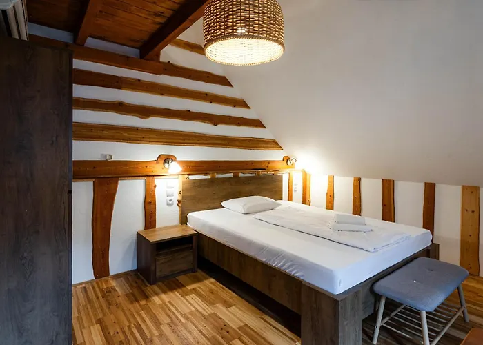 农家乐 Turisticna Kmetija Grabnar 布莱德